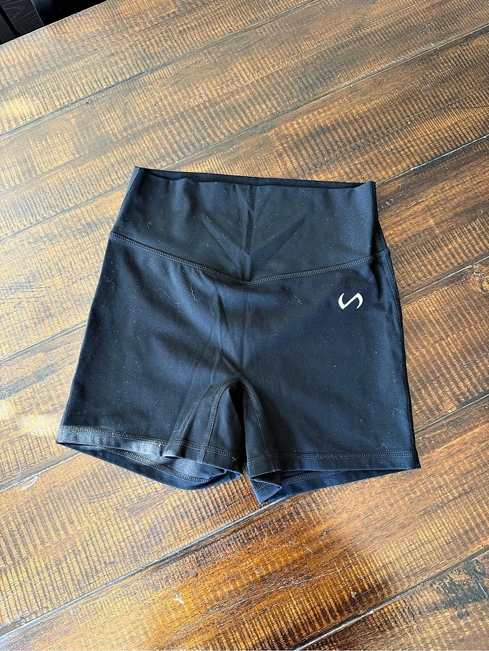 TLF Athletic Shorts Black Size Medium